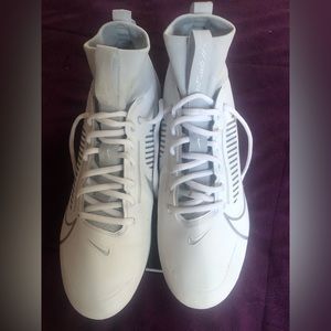 * BRAND NEW * Nike Vapor Edge Pro 360 2 Football Cleats